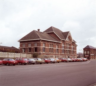 Willebroek - SNCB K04042-005 (1).jpg